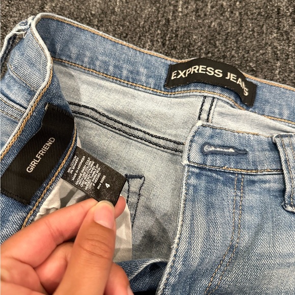 Express Distressed Jeans - Picture 2 of 5